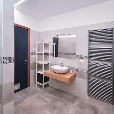 Ground Floor Mestre